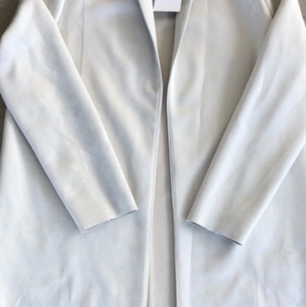 Jacket - Picture 2 of 8